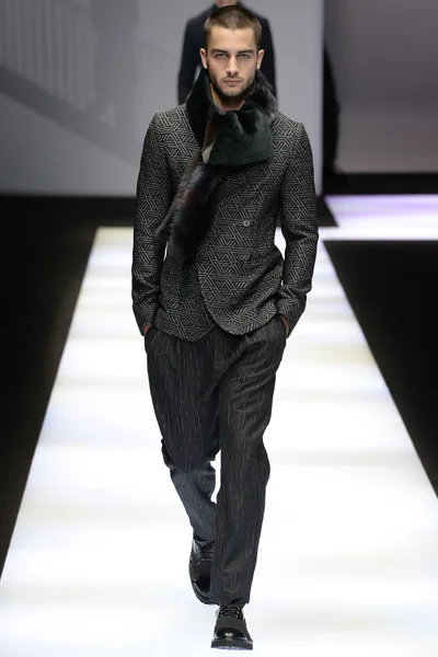 Look 6